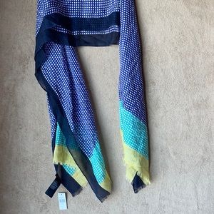 Tommy Hilfiger Checkered Scarf